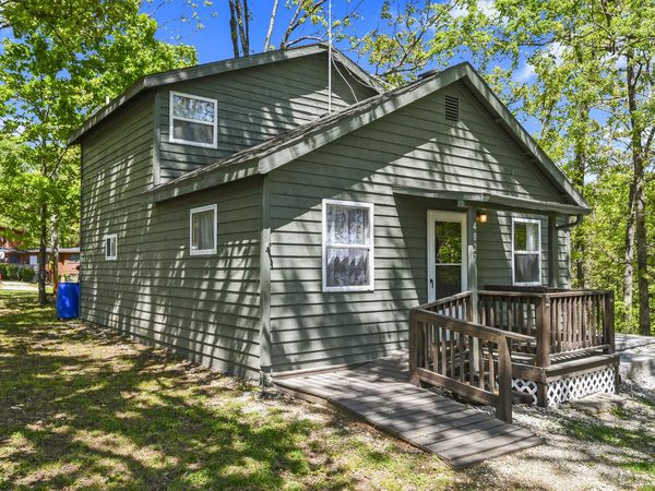 4027 Buckeye Road , Merriam Woods, MO 65740