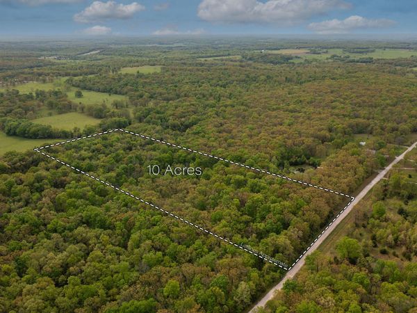 000 S 52nd Road , Dunnegan, MO 65640