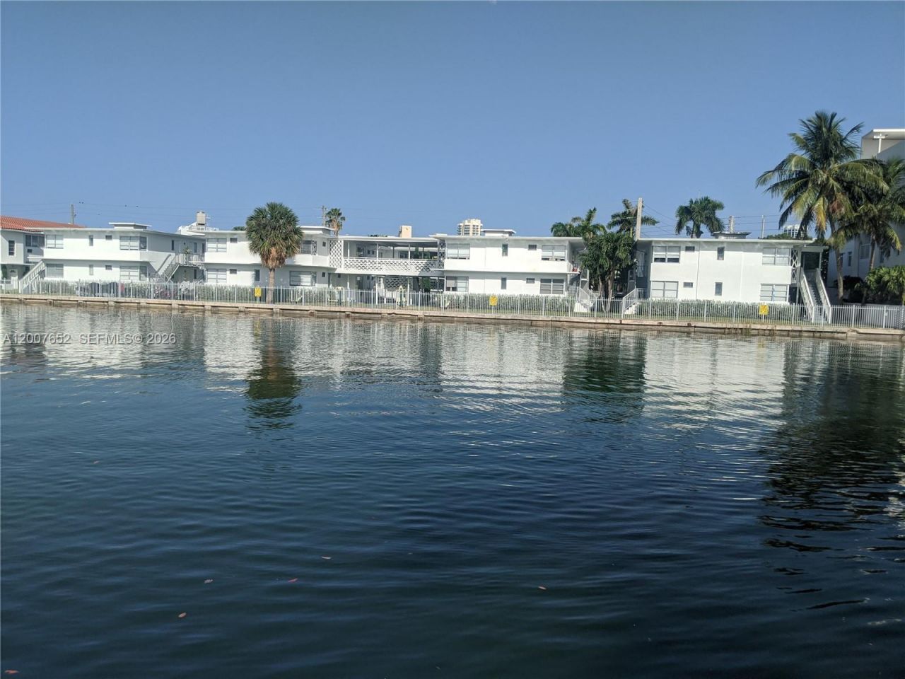 7741 Hawthorne Ave, Unit 7741, Miami Beach, FL 33141 Photo