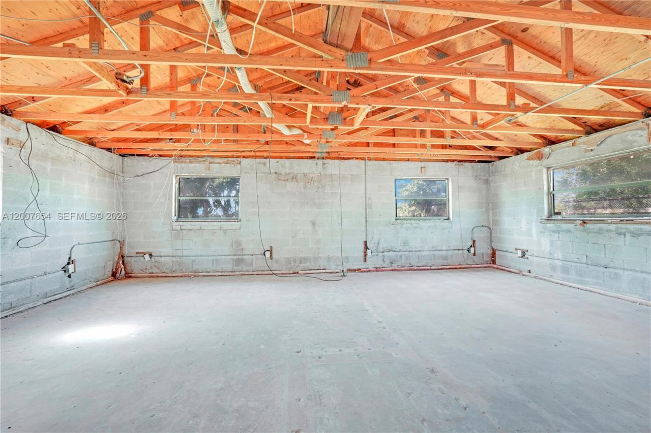 20000 SW 216th St, Miami, FL 33170 Photo