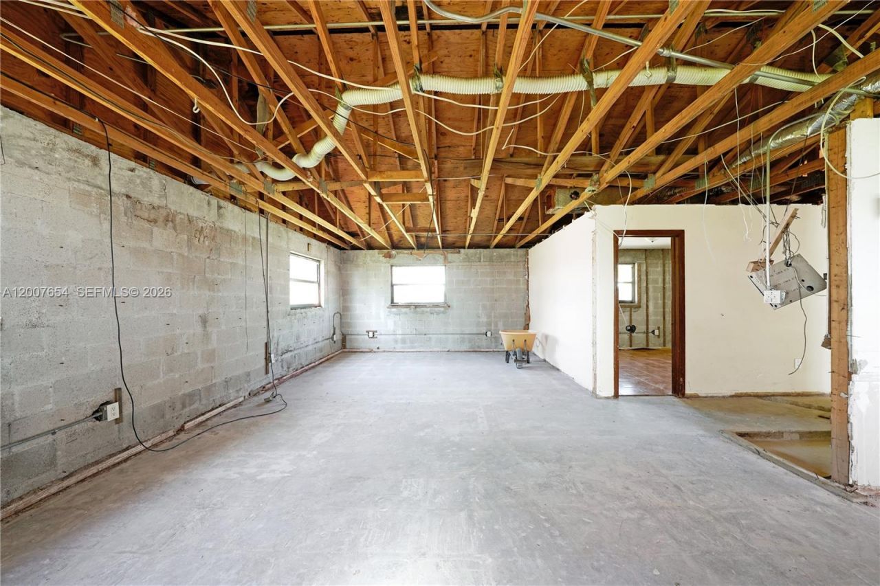 20000 SW 216th St, Miami, FL 33170 Photo