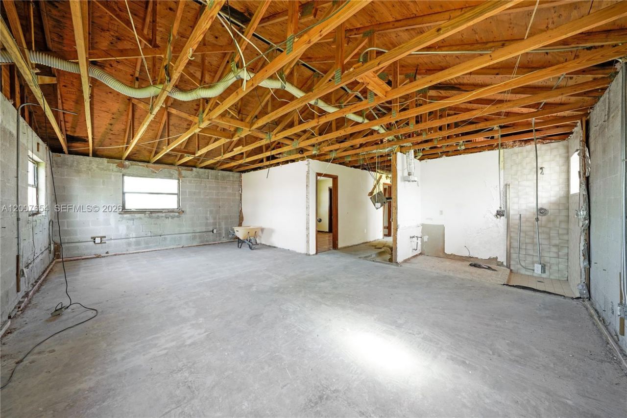 20000 SW 216th St, Miami, FL 33170 Photo