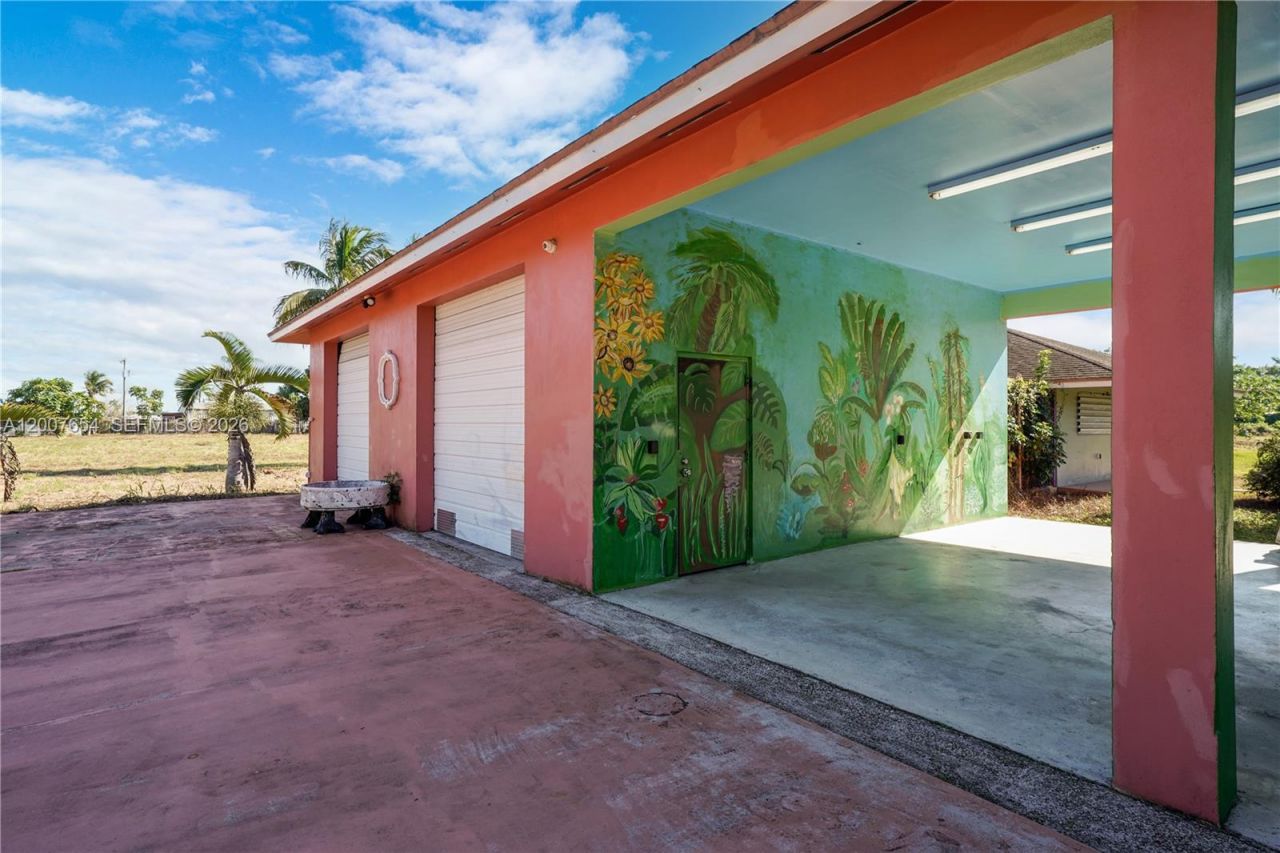 20000 SW 216th St, Miami, FL 33170 Photo