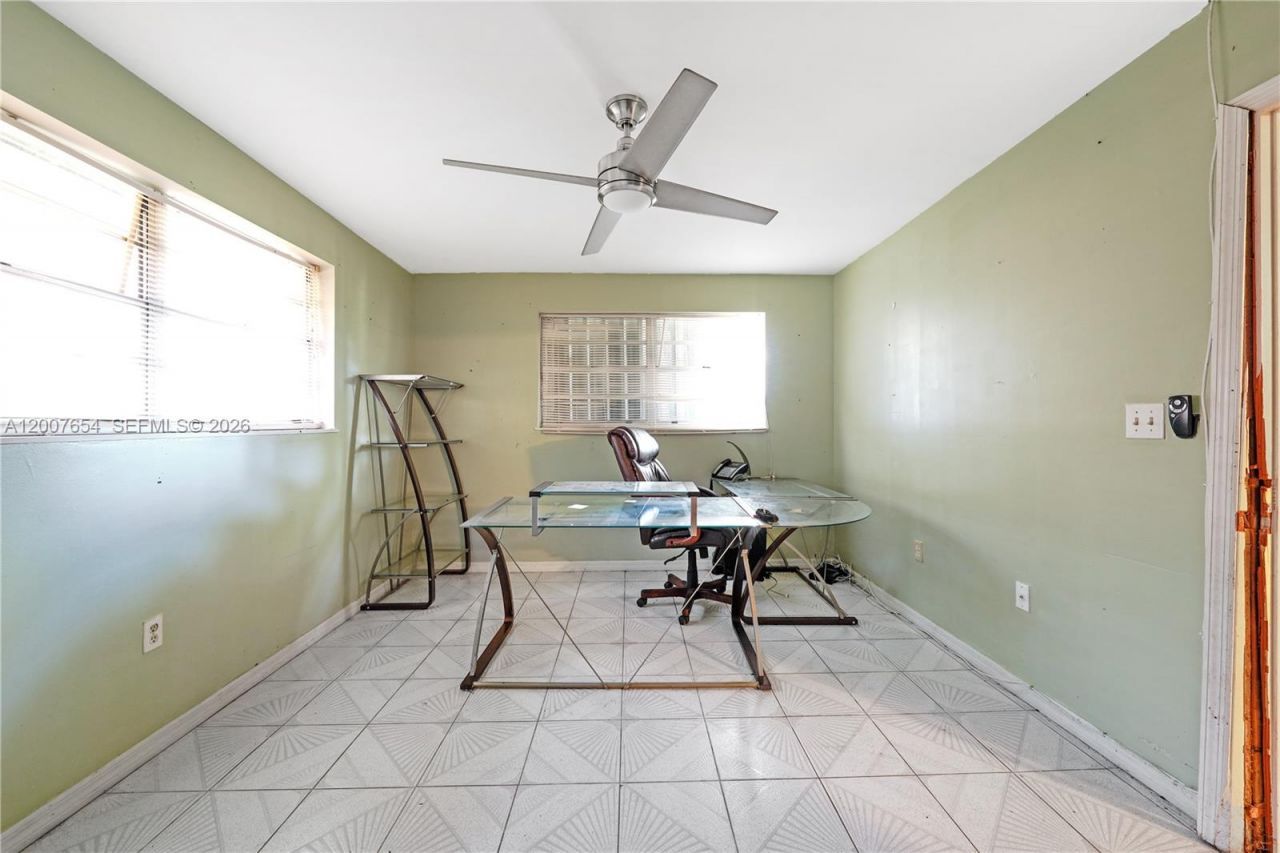 20000 SW 216th St, Miami, FL 33170 Photo