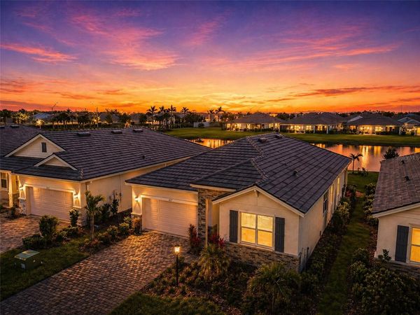18122 BEACH RANCH TERRACE, LAKEWOOD RANCH, FL 34211