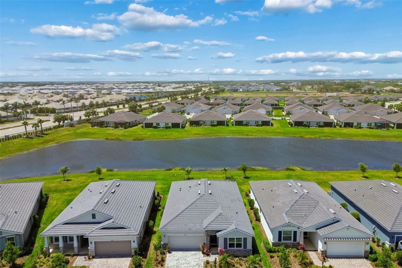 18122 Beach Ranch Terrace, Lakewood Ranch, FL 34211 Photo
