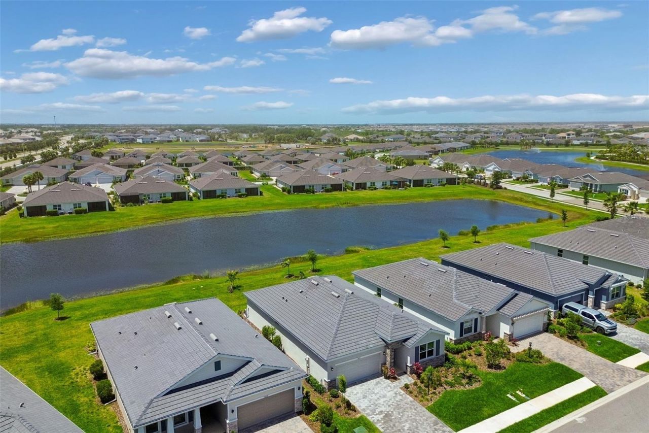 18122 Beach Ranch Terrace, Lakewood Ranch, FL 34211 Photo