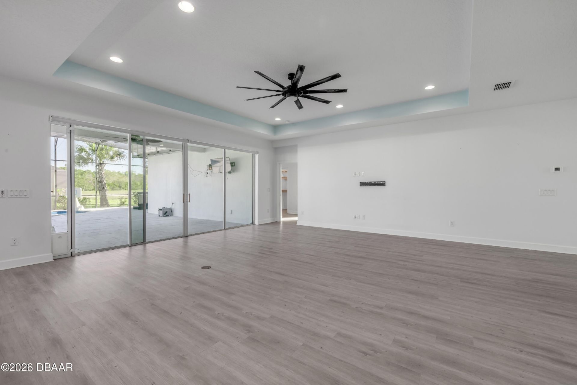 328 Cheeseburger Drive, Daytona Beach, FL 32124 Photo
