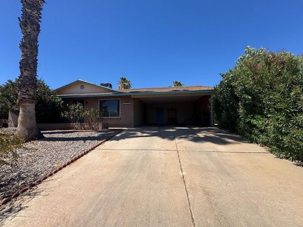 1205 Cottonwood Drive, Sierra Vista, AZ 85635
