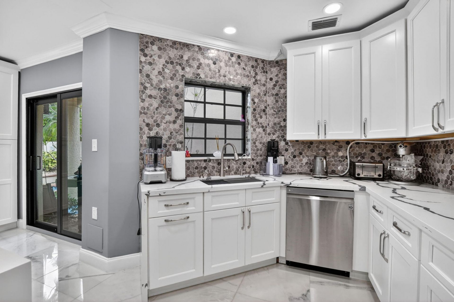 23260 Mirabella Circle N, Boca Raton, FL 33433 Photo