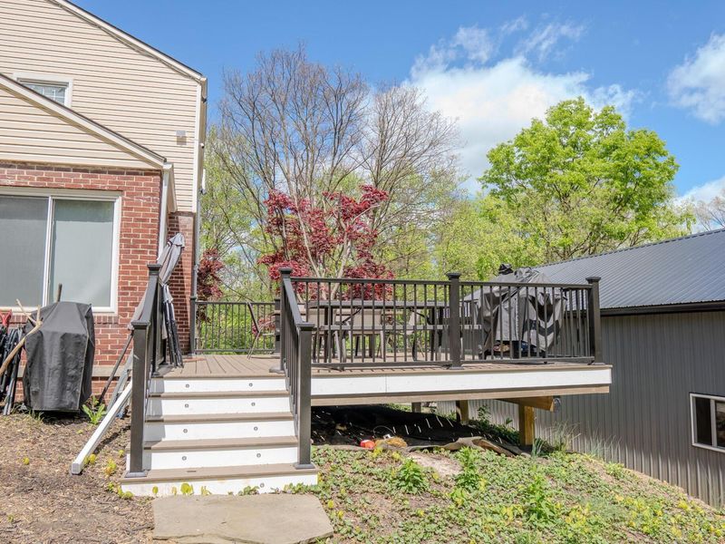 1400 N Hague Avenue, Columbus, OH 43204 Photo 3