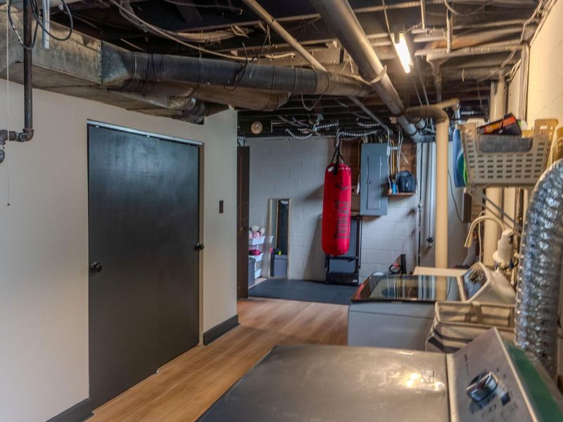 1400 N Hague Avenue, Columbus, OH 43204 Photo 42