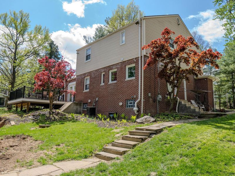 1400 N Hague Avenue, Columbus, OH 43204 Photo 6