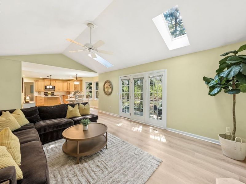 4518 E Island Pines Drive, Port Clinton, OH 43452 Photo 10