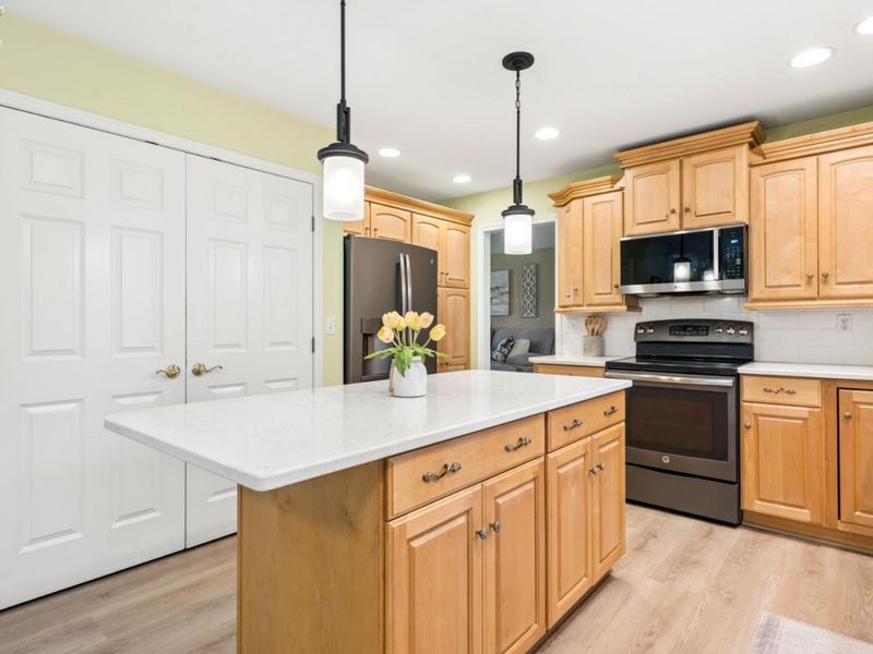 4518 E Island Pines Drive, Port Clinton, OH 43452 Photo 26