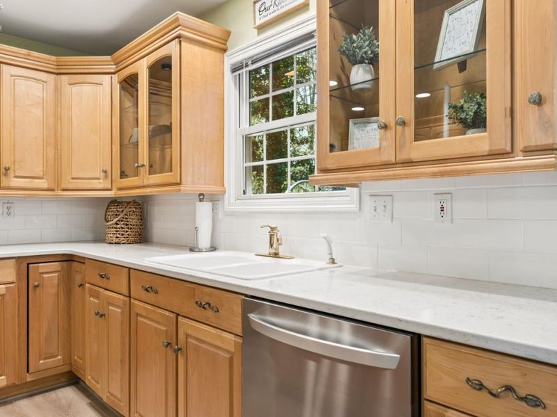 4518 E Island Pines Drive, Port Clinton, OH 43452 Photo 27