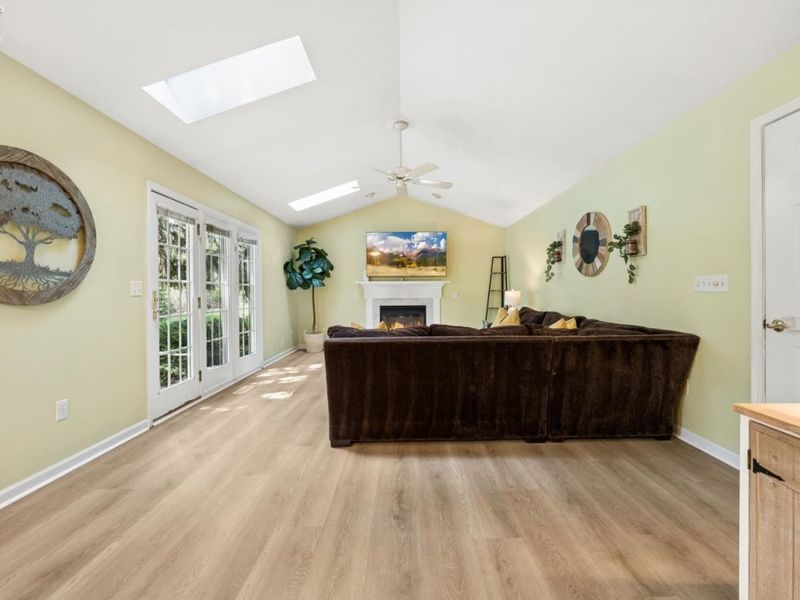 4518 E Island Pines Drive, Port Clinton, OH 43452 Photo 3