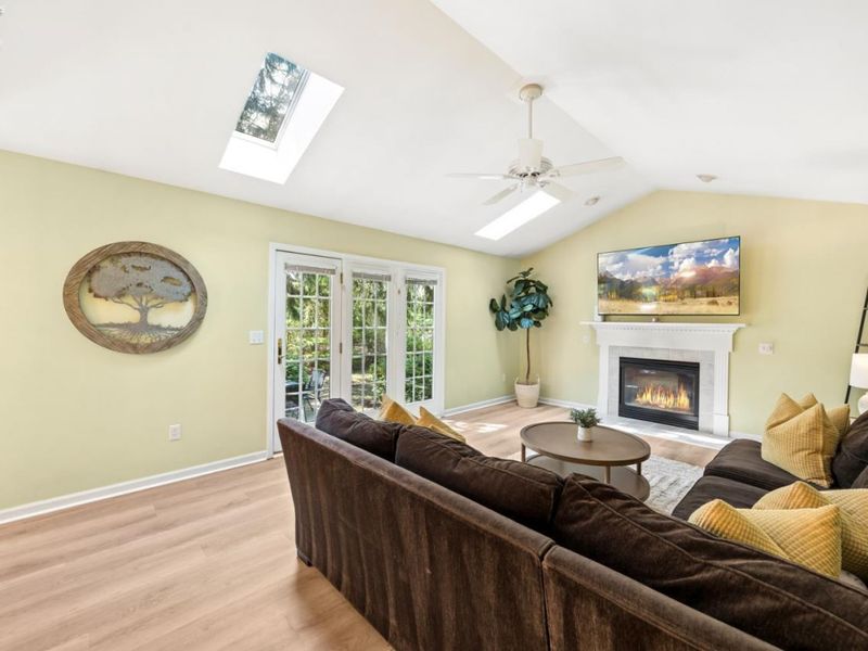 4518 E Island Pines Drive, Port Clinton, OH 43452 Photo 6