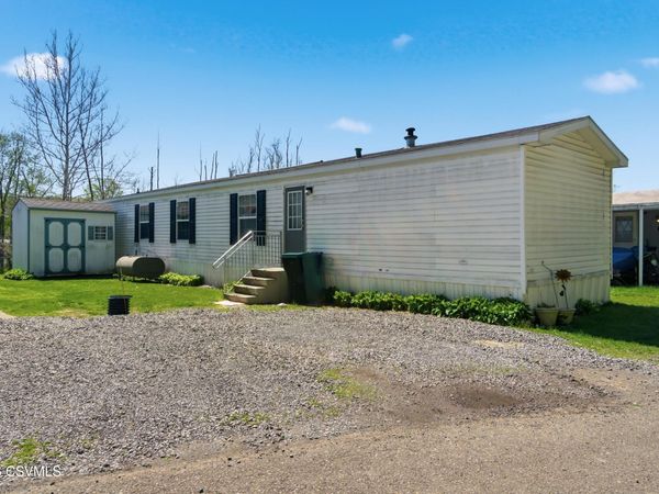 10 BAKER Lane, Bloomsburg, PA 17815