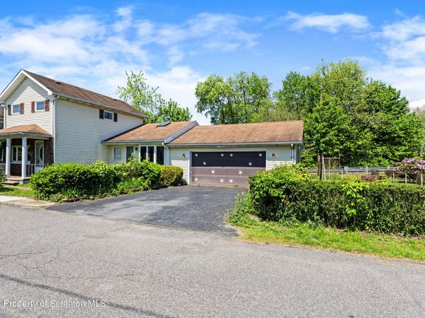 134 Lampman Street, Avoca, PA 18641