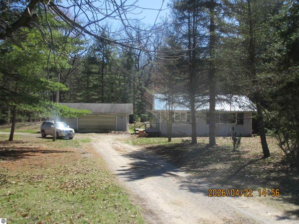 5179 M-55 W, Tawas City, MI 48763