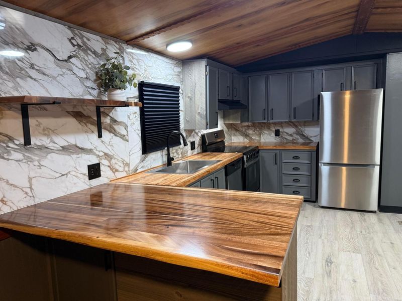 5965 Harrisburg Georgesville Road, Unit 114, Grove City, OH 43123 Photo 6