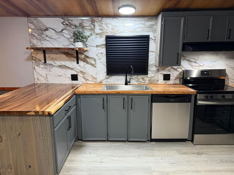 5965 Harrisburg Georgesville Road, Unit 114, Grove City, OH 43123 Photo 7