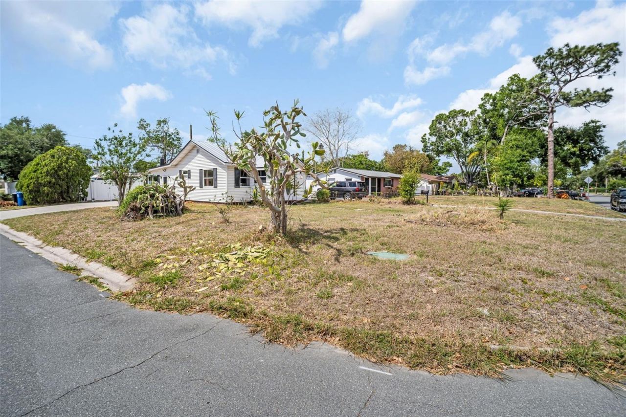 2600 26th Avenue N, Saint Petersburg, FL 33713 Photo