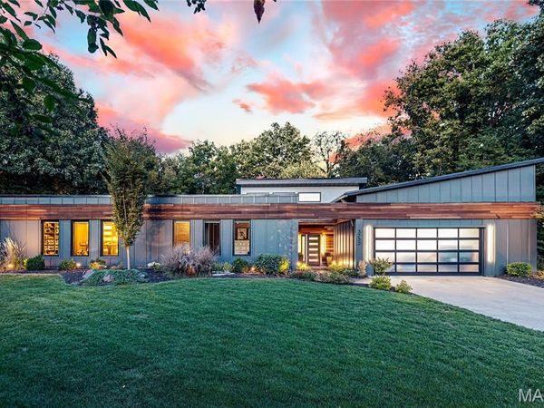 3732 Runnymede Drive, St Charles, MO 63301