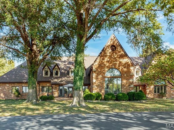 1240 Fienup Farms, Chesterfield, MO 63005