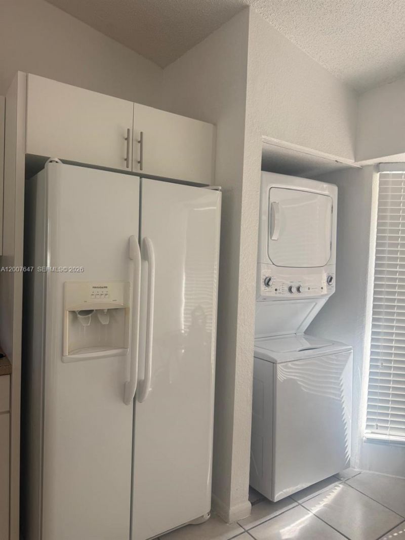 1004 San Remo Cir, Homestead, FL 33035 Photo