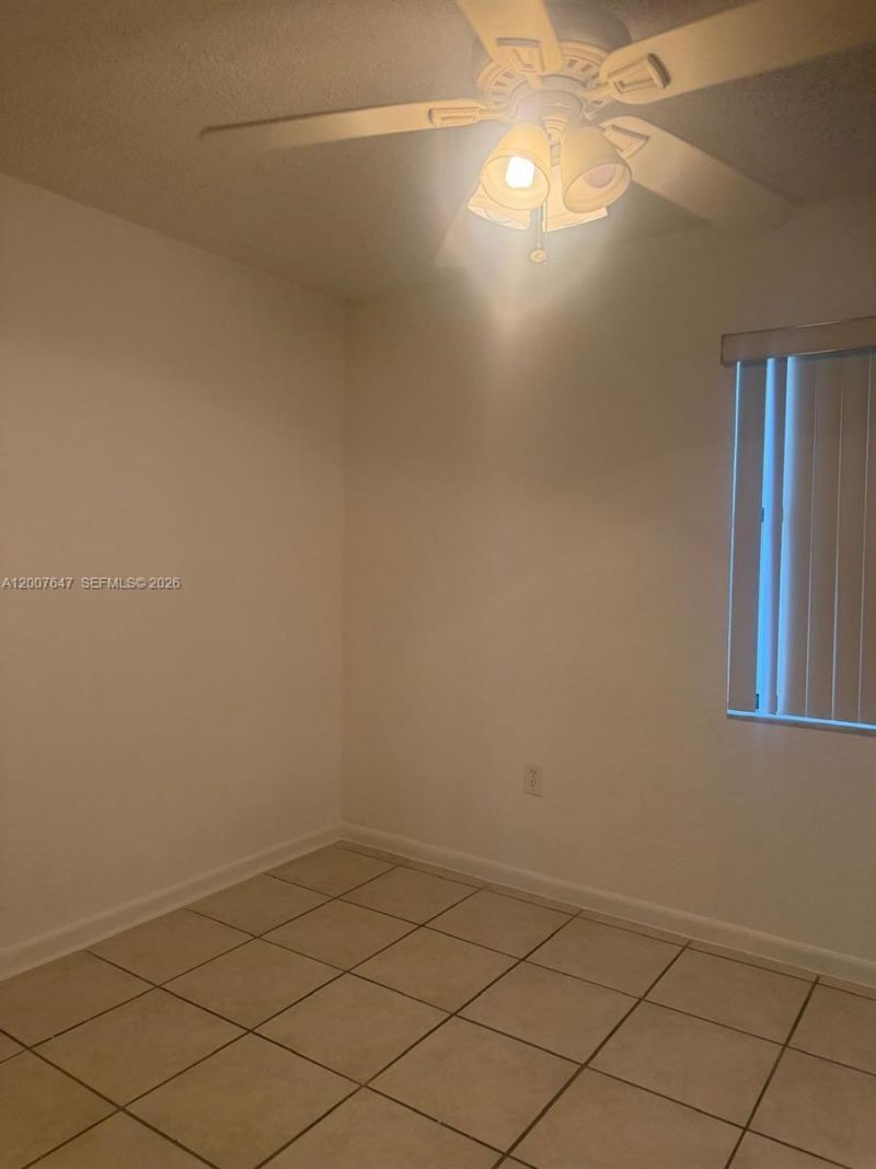 1004 San Remo Cir, Homestead, FL 33035 Photo