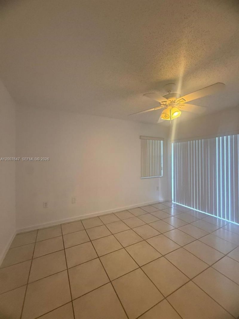 1004 San Remo Cir, Homestead, FL 33035 Photo