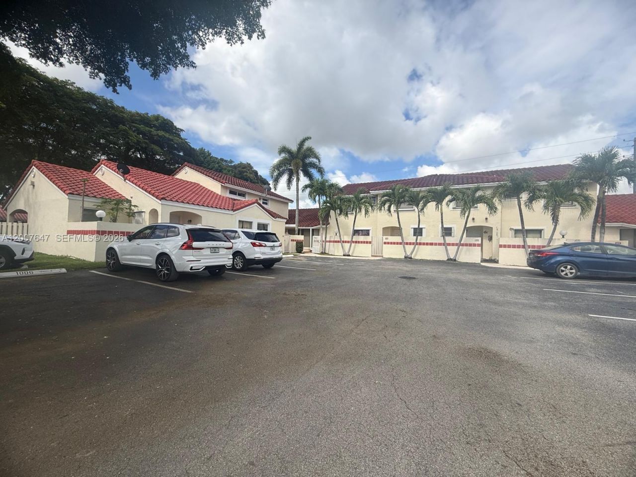 1004 San Remo Cir, Homestead, FL 33035 Photo