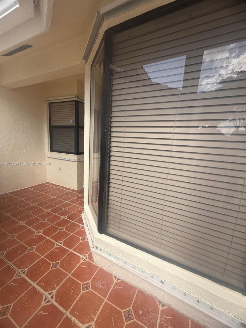 1004 San Remo Cir, Homestead, FL 33035 Photo