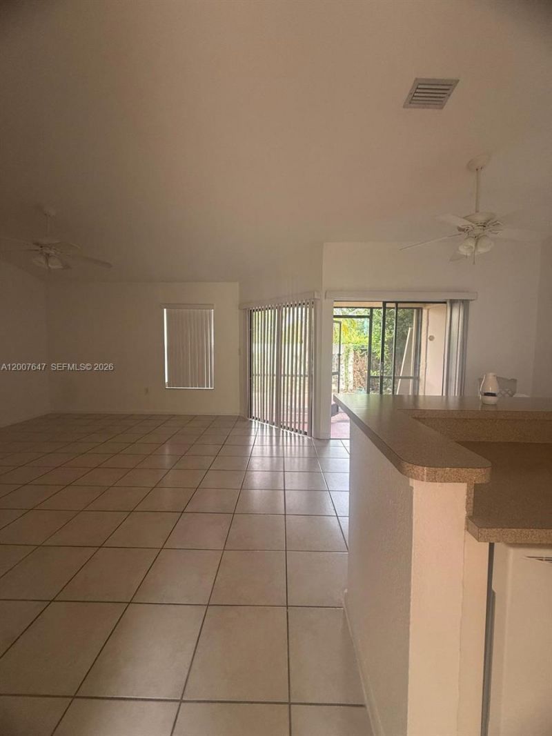 1004 San Remo Cir, Homestead, FL 33035 Photo