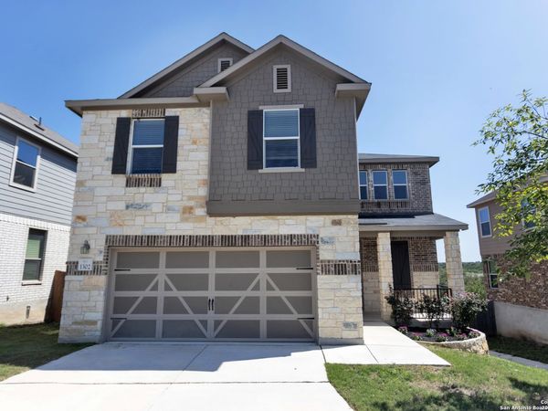1302 Hummingbird, San Antonio, TX 78245