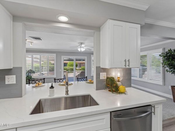 10826 W BROOKSIDE Drive, Sun City, AZ 85351