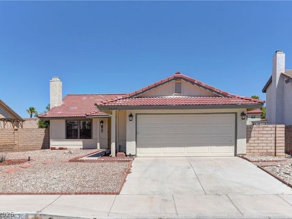 4308 Apex Drive, Las Vegas, NV 89147
