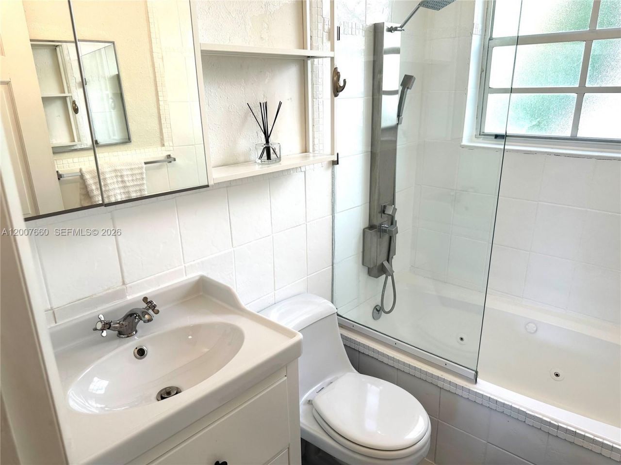 1007 Meridian Ave , Unit 12, Miami Beach, FL 33139 Photo