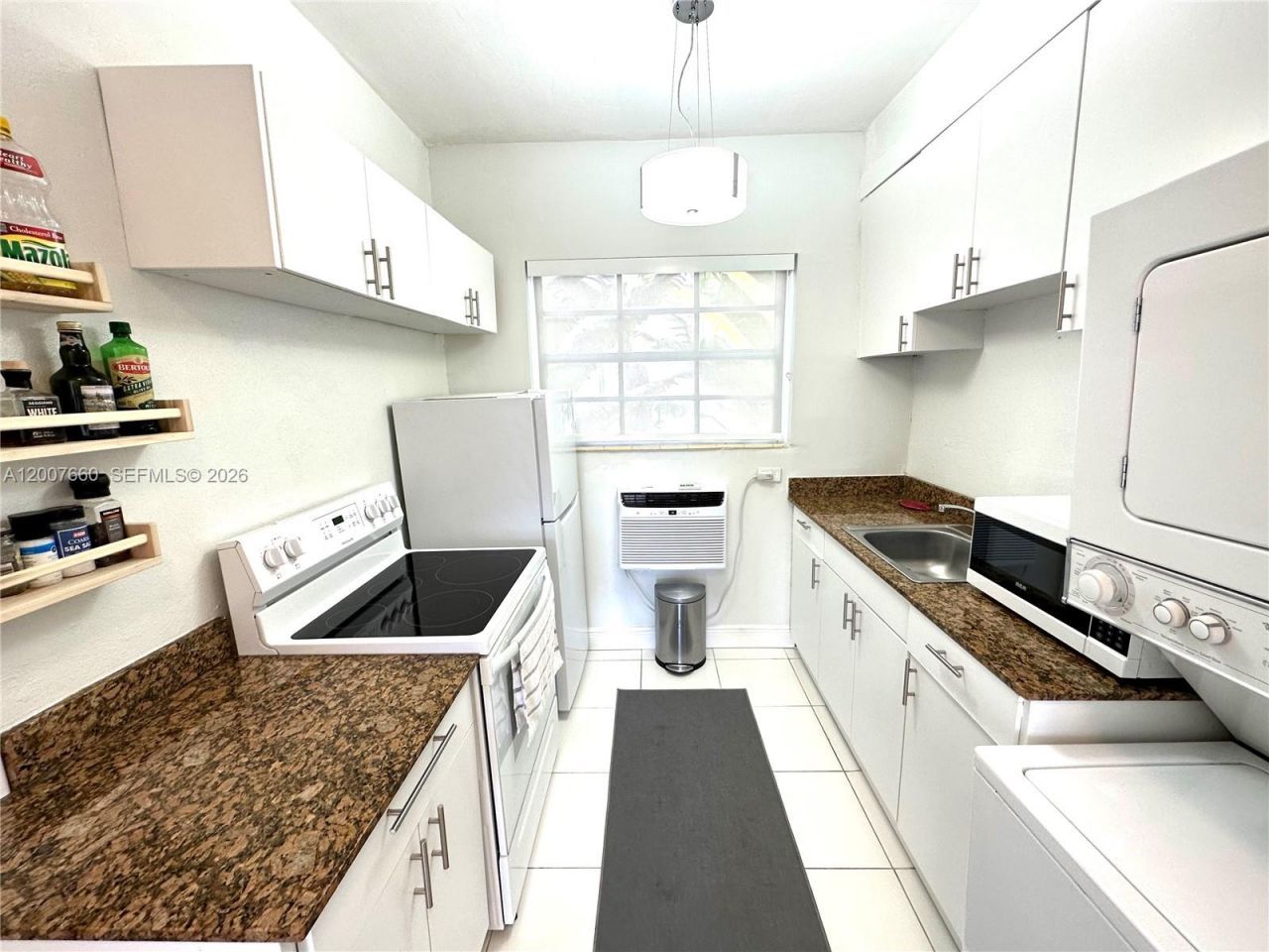 1007 Meridian Ave , Unit 12, Miami Beach, FL 33139 Photo