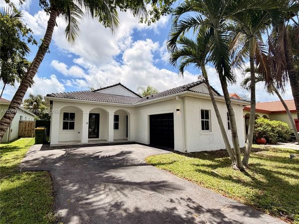 86 NW 4th St, Homestead, FL 33030