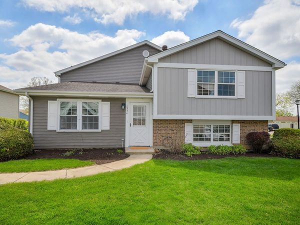 1554 Timber Trail , Wheaton, IL 60189