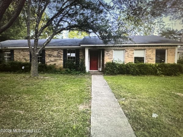 340 Eastwood Avenue, Ridgeland, MS 39157