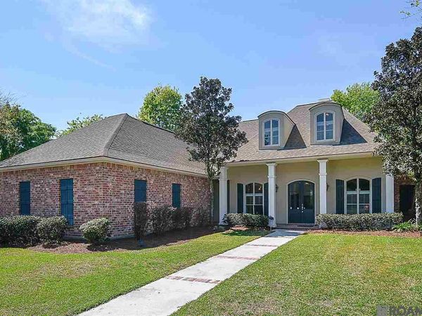 3130 Plantation Key Dr, Baton Rouge, LA 70816
