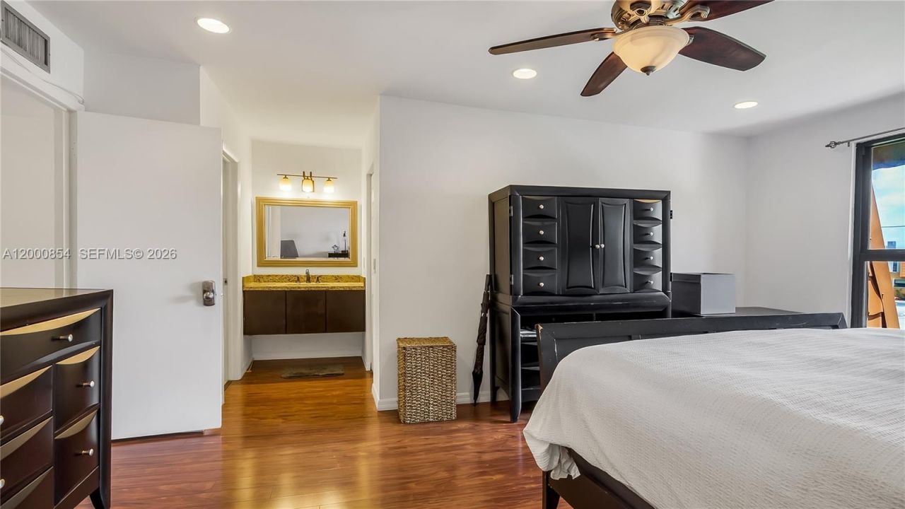 1541 NW 92nd Ave , Unit 186, Pembroke Pines, FL 33024 Photo