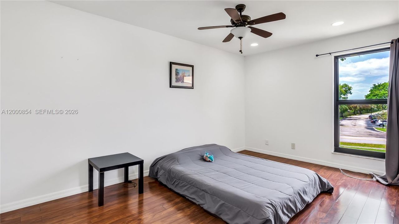 1541 NW 92nd Ave , Unit 186, Pembroke Pines, FL 33024 Photo