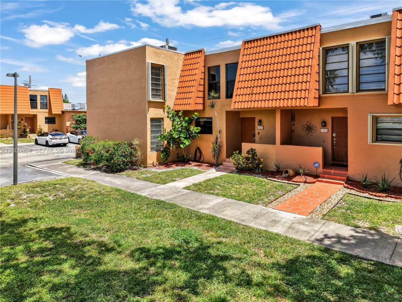 1541 NW 92nd Ave , Unit 186, Pembroke Pines, FL 33024 Photo