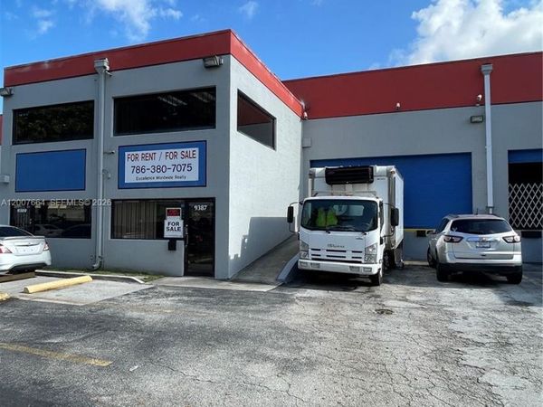 9387 NW 13th St , Unit 7, Doral, FL 33172