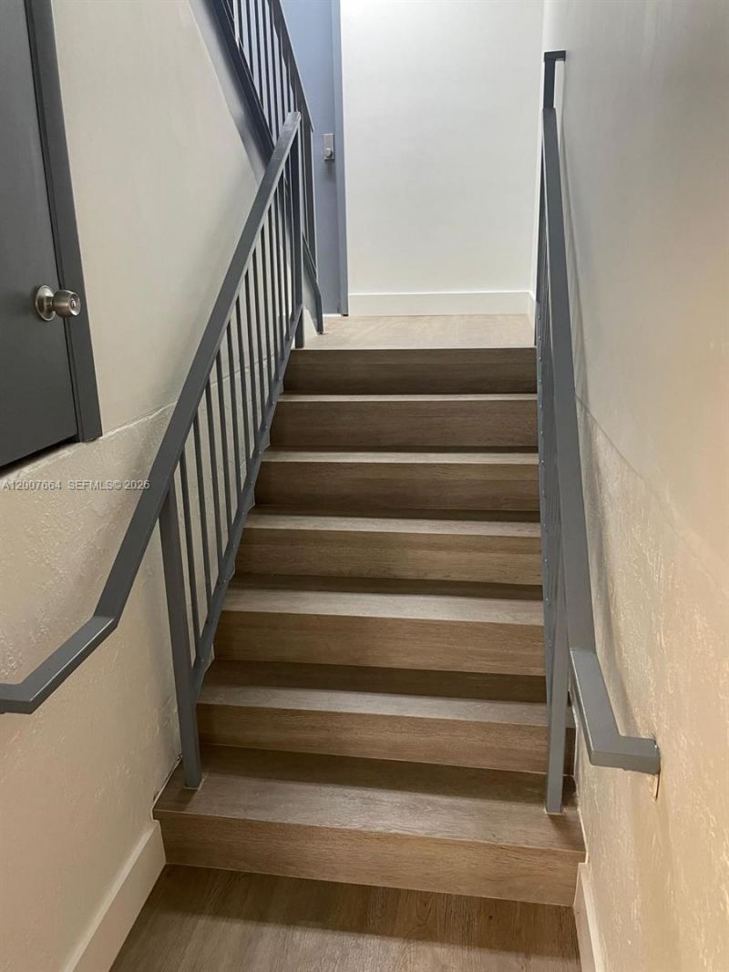 9387 NW 13th St , Unit 7, Doral, FL 33172 Photo
